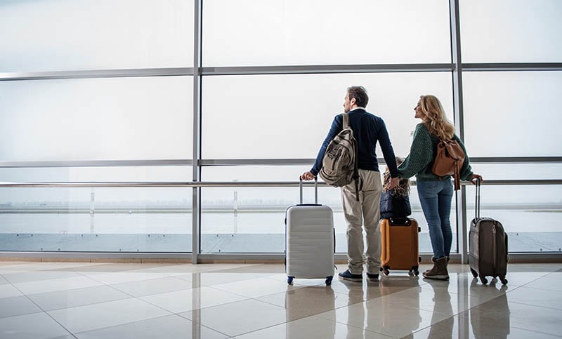 family at airport 800