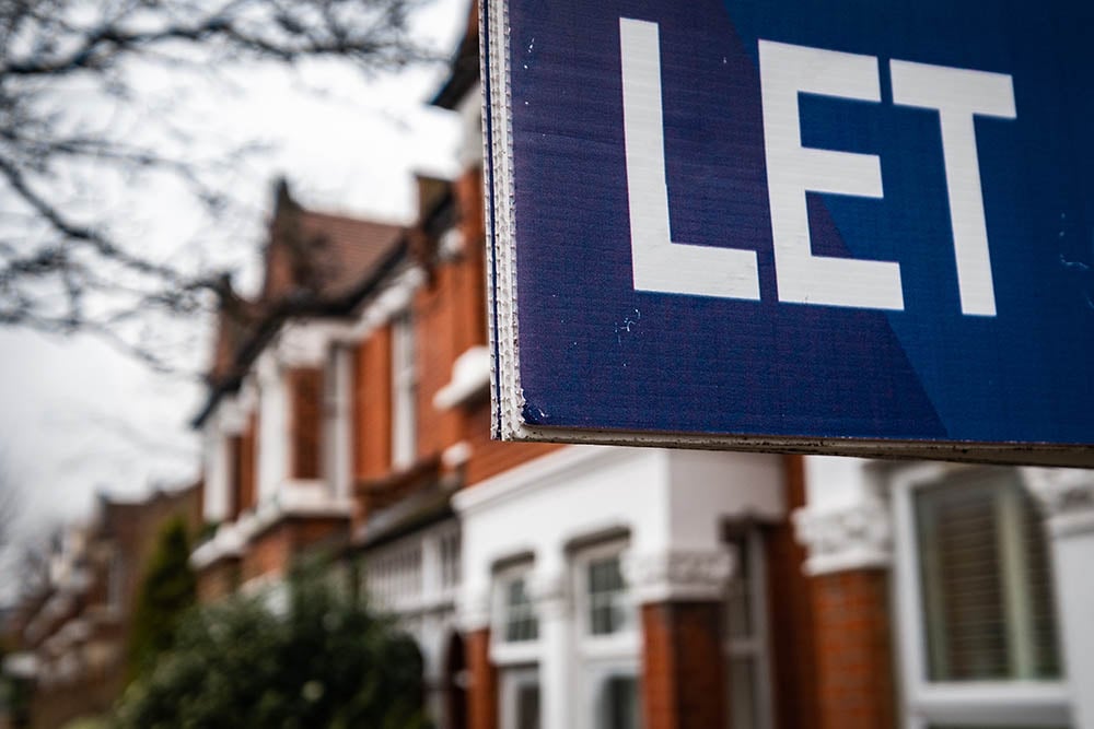 let sign uk property behind