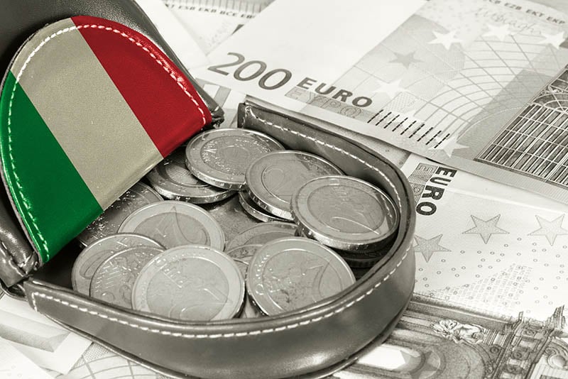 money in italian wallet