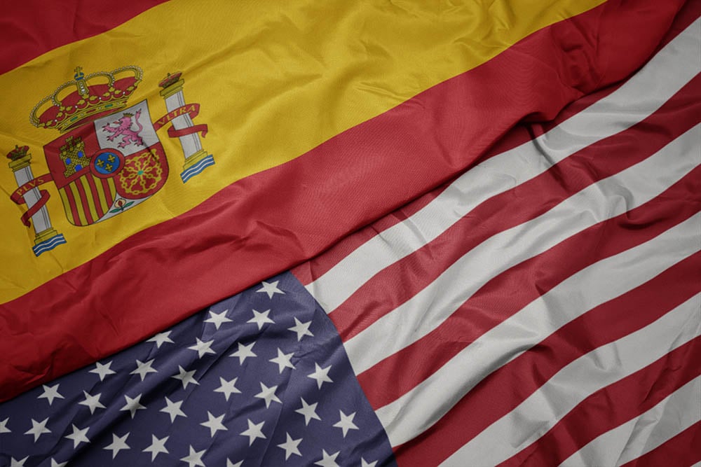 spanish and american flags